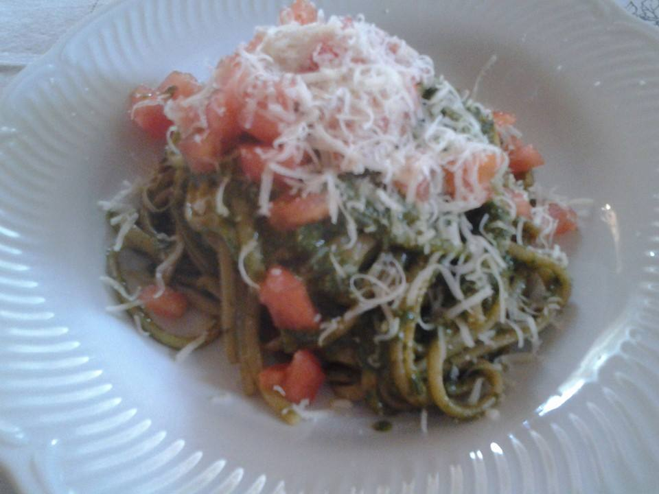 Linguine al pesto